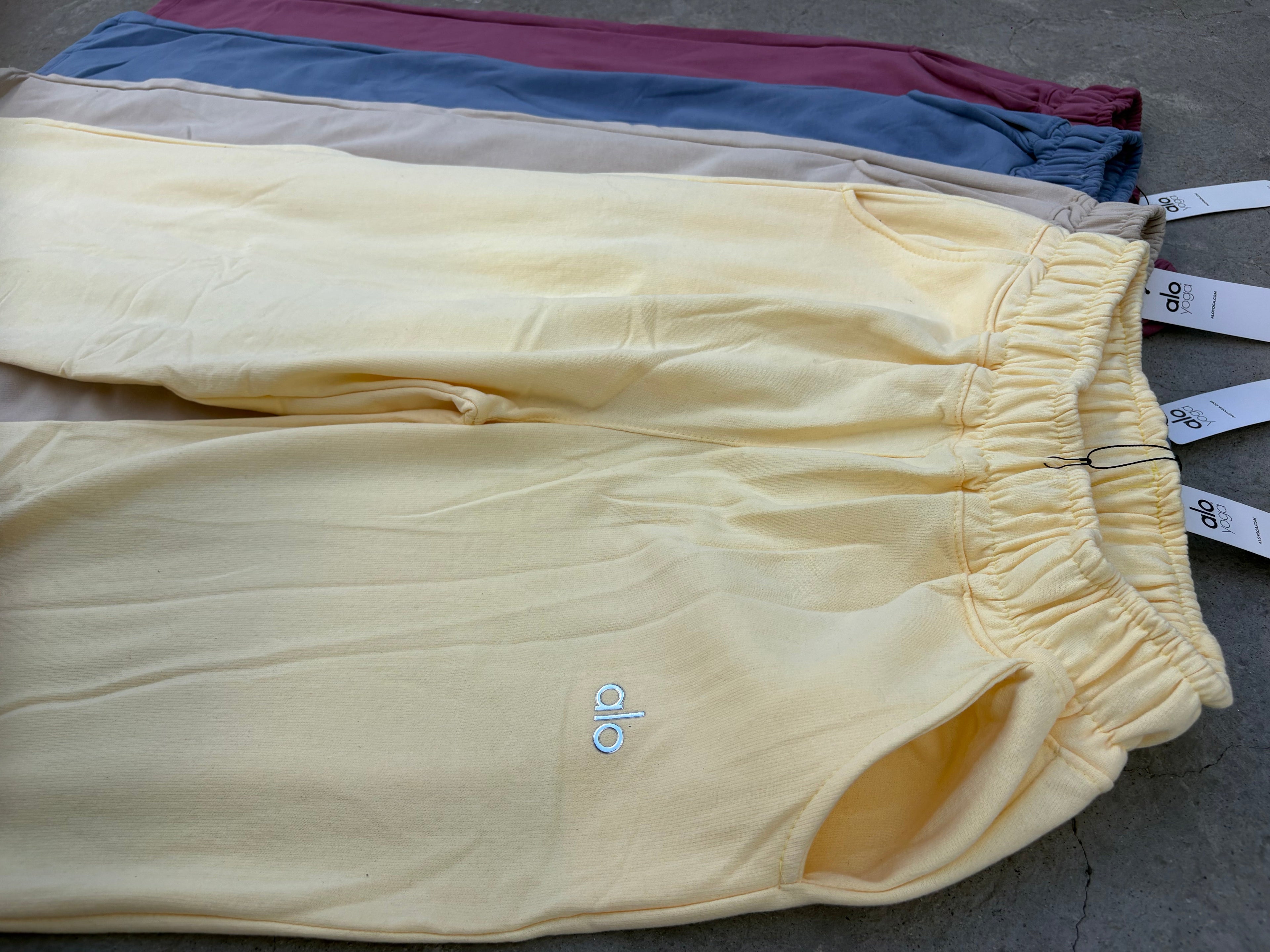 Pants Alo Placa
