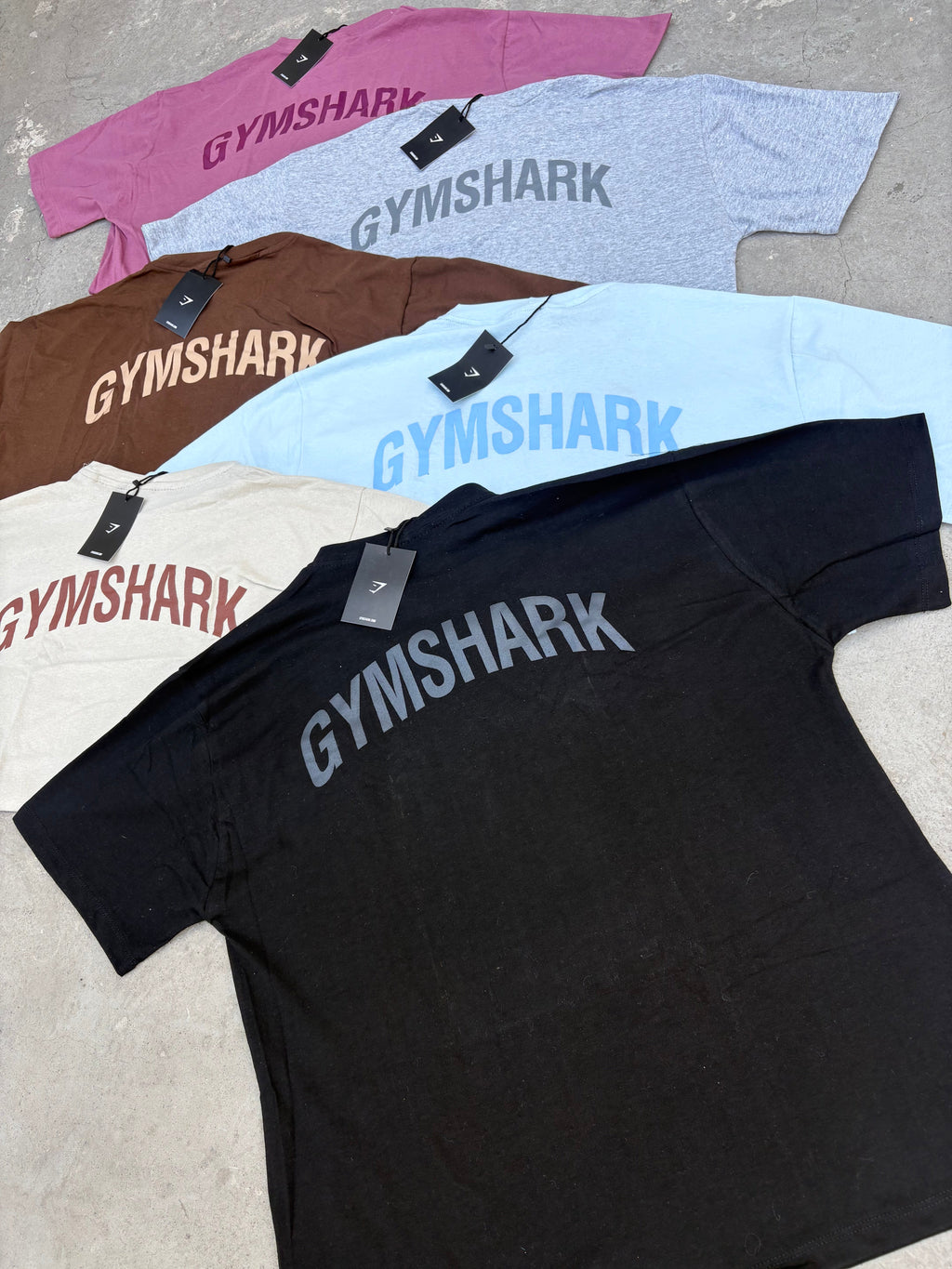 PLAYERA GYMSHARK LETRAS EN ESPALDA